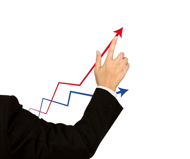 Industry Shift: Lithium Iron Phosphate Sees Across-the-Board Price Hike and Mega Long-term Contracts, Signaling End to Cutthroat Price Wars?