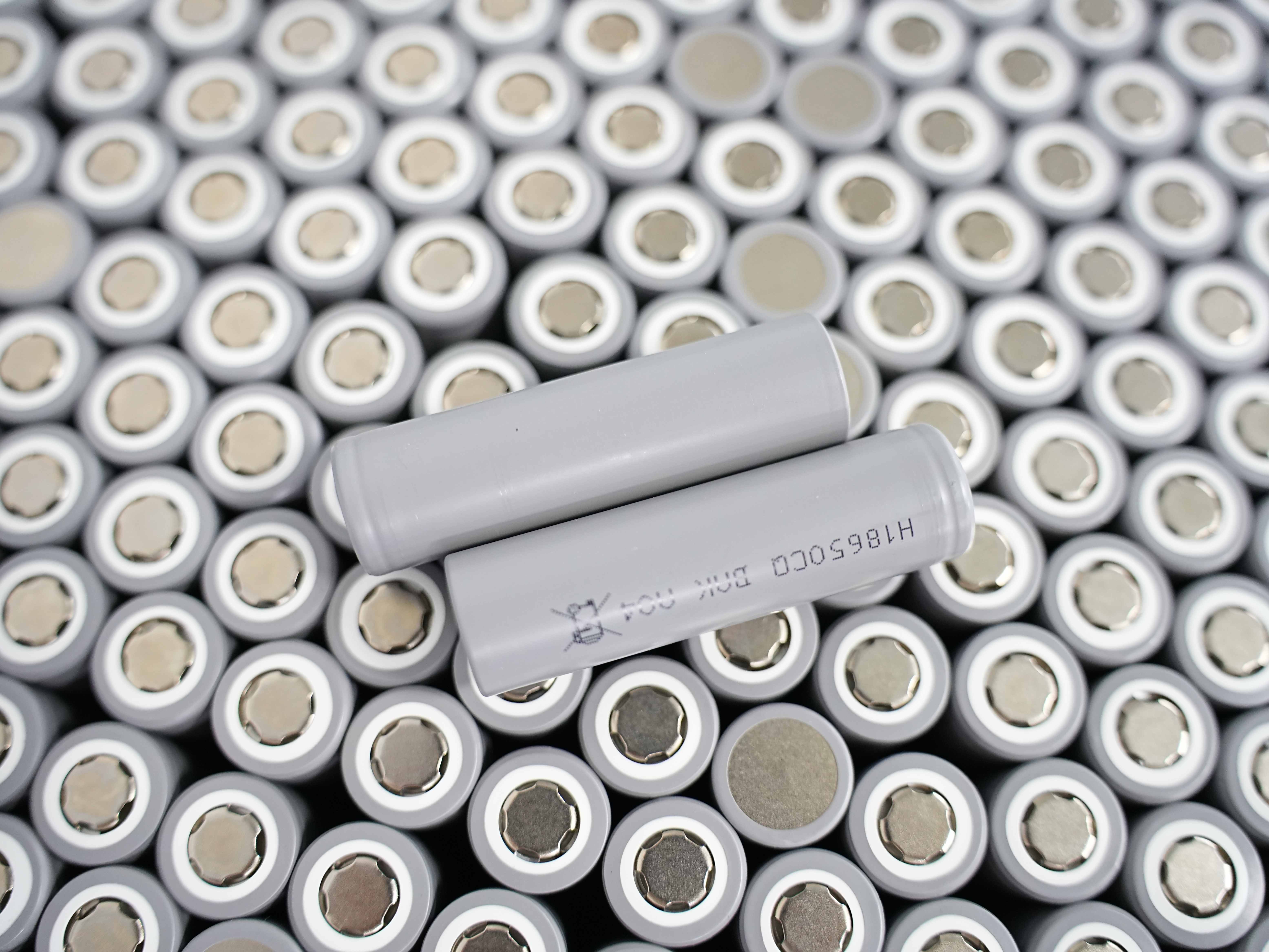 Types of Lithium Batteries: Complete Comparison | LiFePO4, Li-ion, 18650 & Li-Polymer